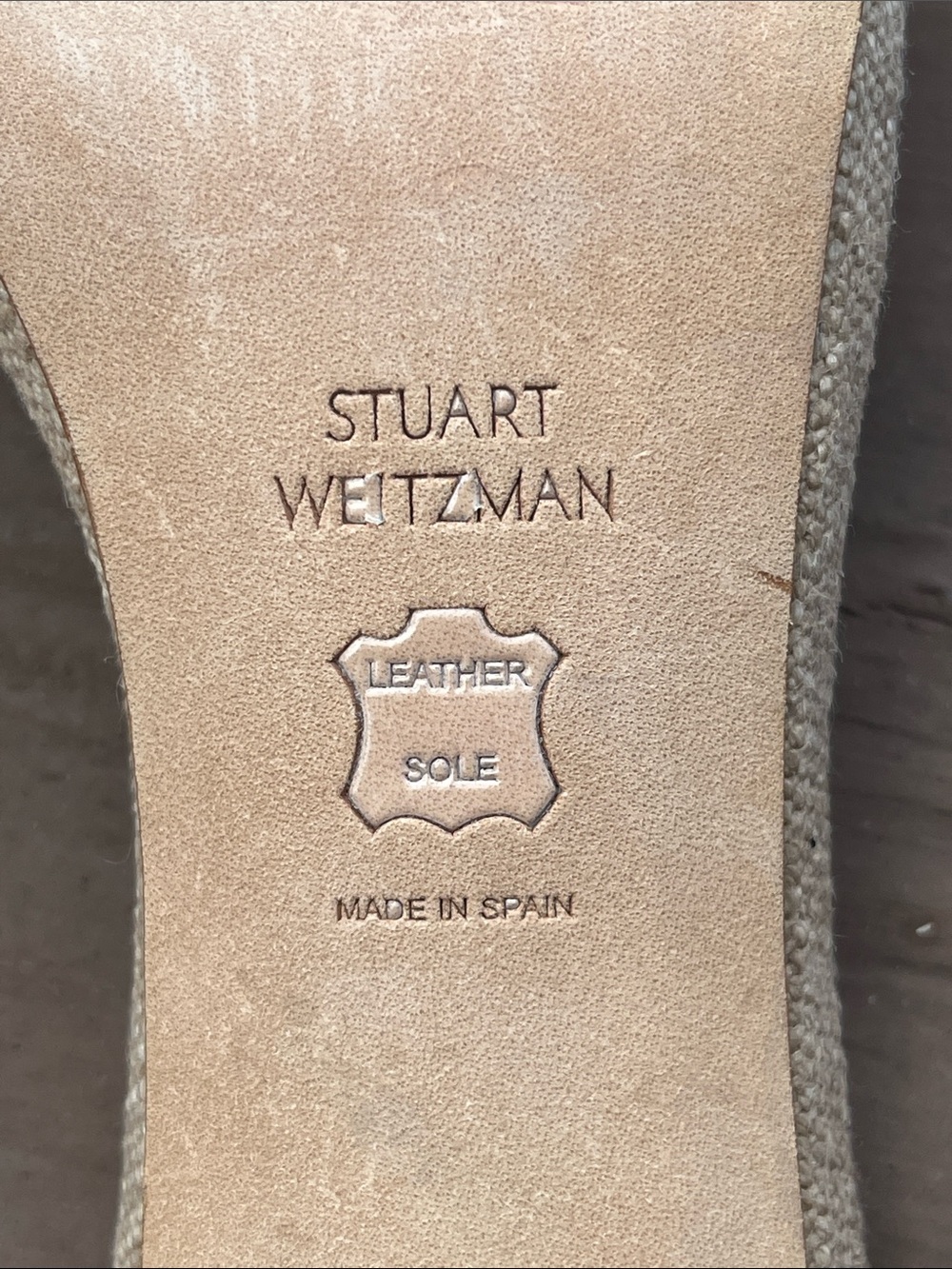Stuart Weitzman frayed canvas sandals. Size 8-1/2 M - Picture 9 of 11